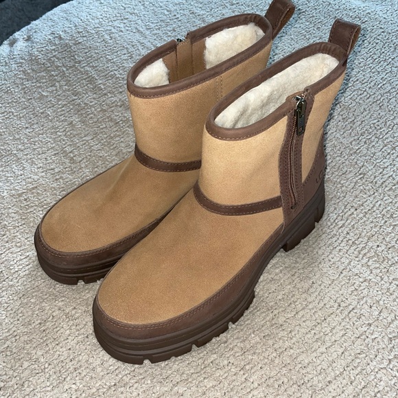 UGG Chocolate and Beige Ankle Boots - Picture 2 of 6